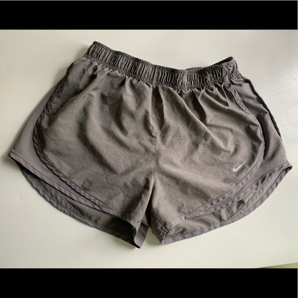 Womans Medium Nike Shorts